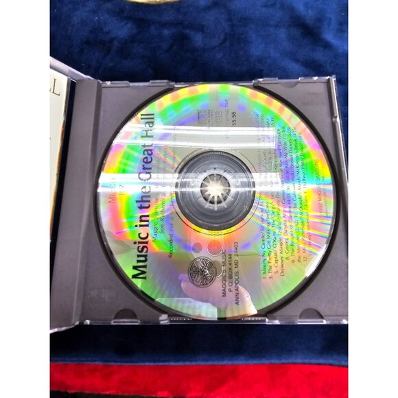 MUSIC IN THE GREAT HALL Instrumental music from the ancient Celtic lands - Picture 4 of 5